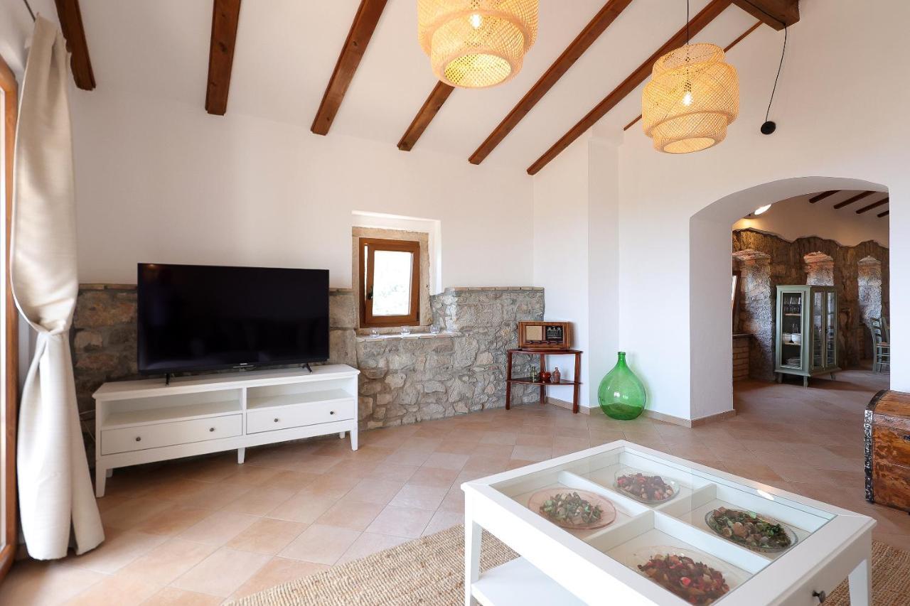 Villa Fani With Jacuzzi Ičići Exterior foto